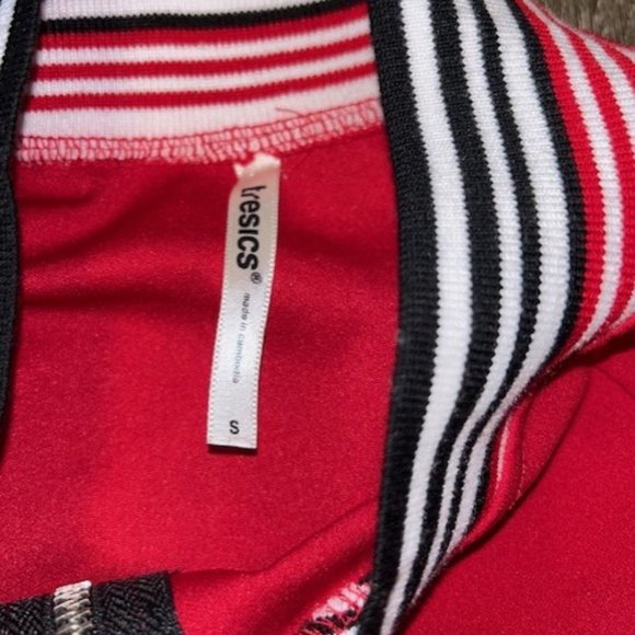 Tresics Women Full Zip Warm Up Jacket White Black Red Stripes Size S Small NWT - Picture 3 of 4